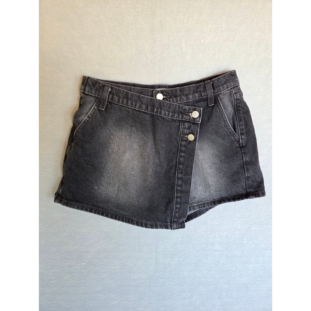 Altar'd State Denim Skort Womens M Black Wrap Front Y2K Grunge Mini Skirt - Picture 2 of 11